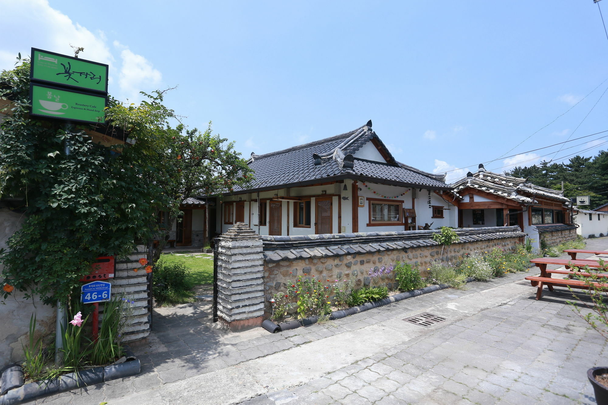 Floral Space Hanok Guesthouse Gyeongju Exterior foto