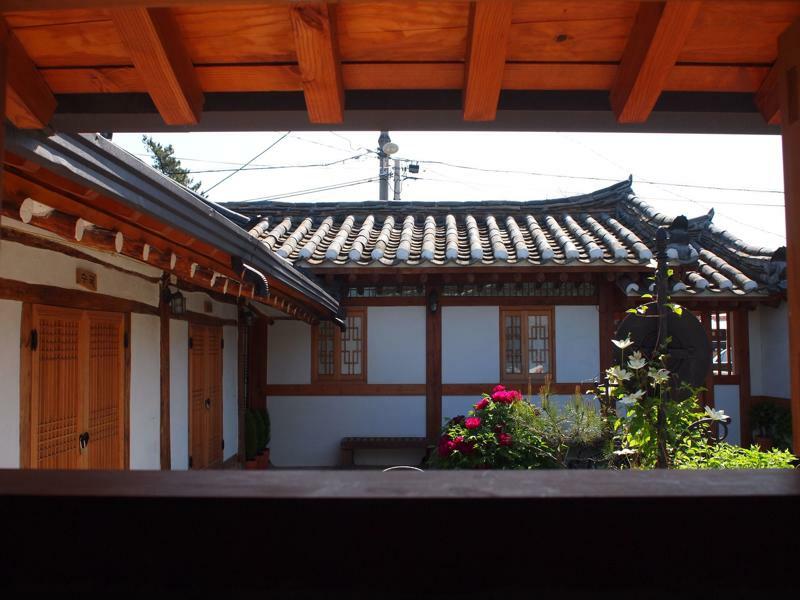 Floral Space Hanok Guesthouse Gyeongju Exterior foto